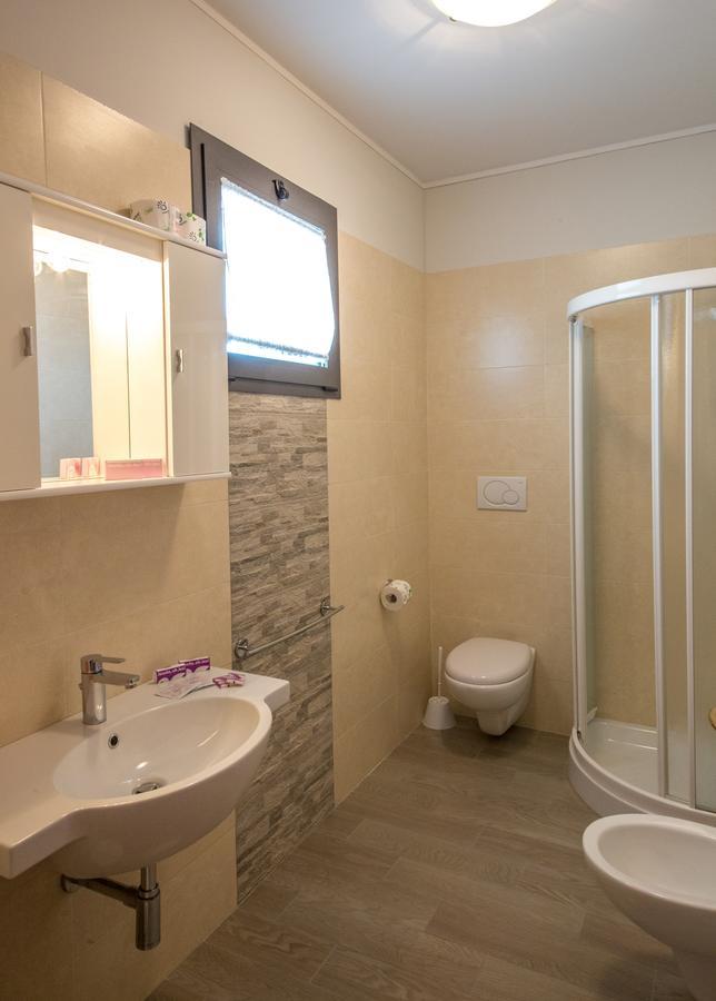 Residence California Лидо ди Йезоло Екстериор снимка